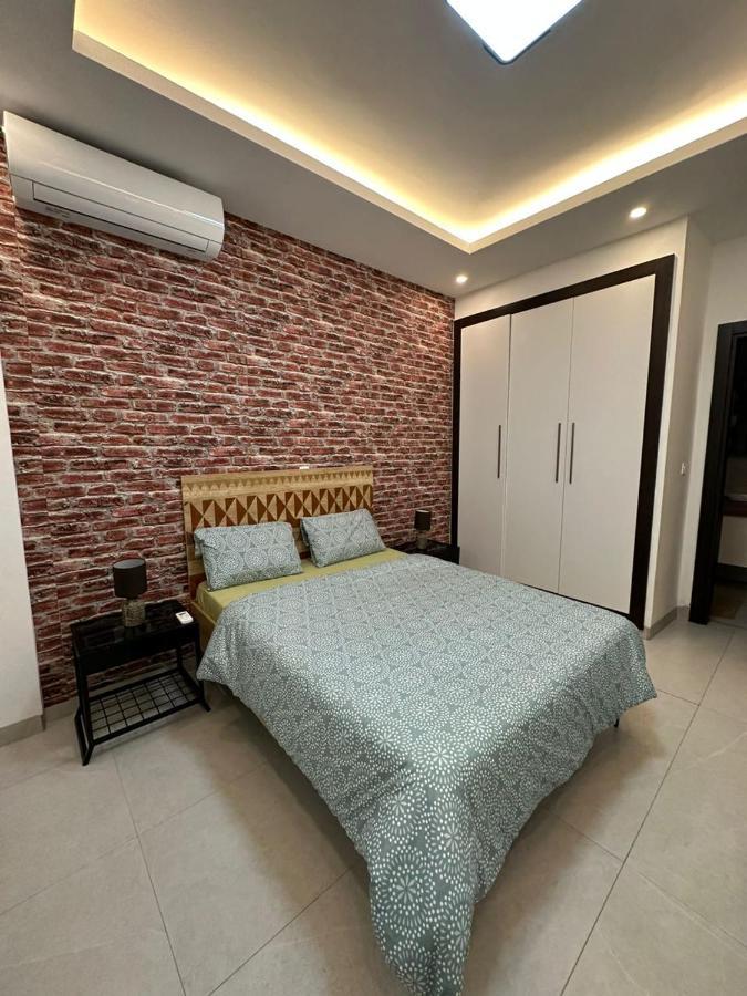 Luxueux Appartements - 2 Pieces Ou 4 Pieces - Quartiers Prises D'Almadies Et Ngor" Dakar Dış mekan fotoğraf