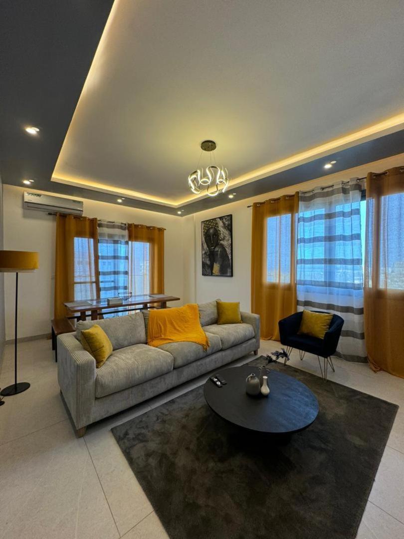 Luxueux Appartements - 2 Pieces Ou 4 Pieces - Quartiers Prises D'Almadies Et Ngor" Dakar Dış mekan fotoğraf