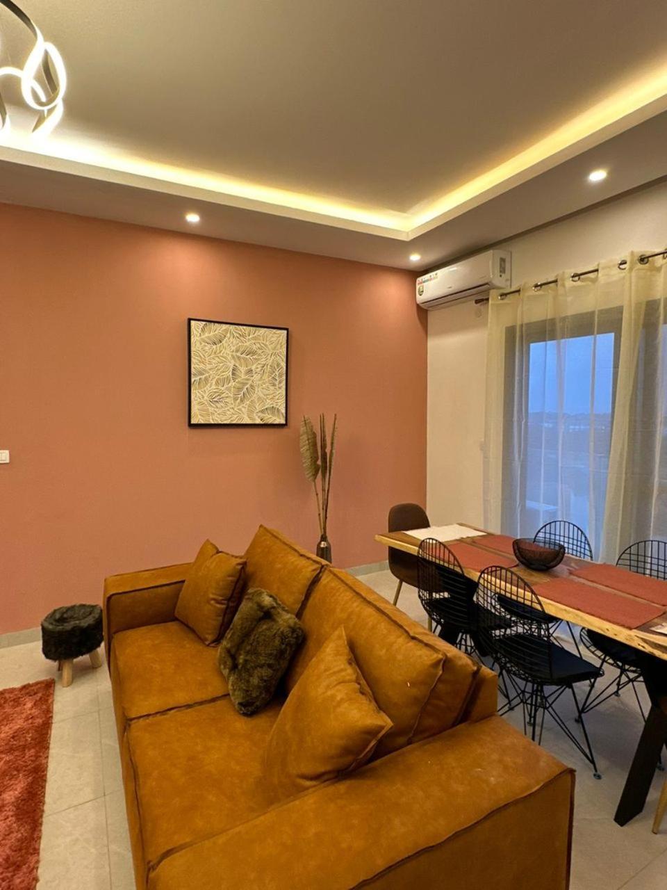 Luxueux Appartements - 2 Pieces Ou 4 Pieces - Quartiers Prises D'Almadies Et Ngor" Dakar Dış mekan fotoğraf
