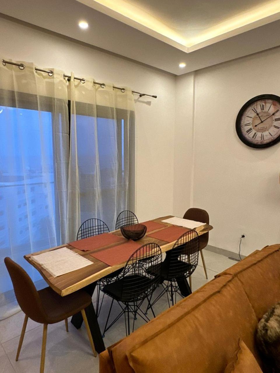 Luxueux Appartements - 2 Pieces Ou 4 Pieces - Quartiers Prises D'Almadies Et Ngor" Dakar Dış mekan fotoğraf